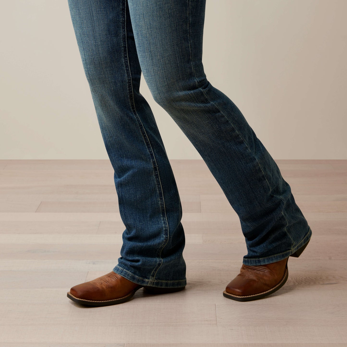 Ariat Womens R.E.A.L. Perfect Rise Boot Cut Arrow Fit Tatiana Torrance Jeans