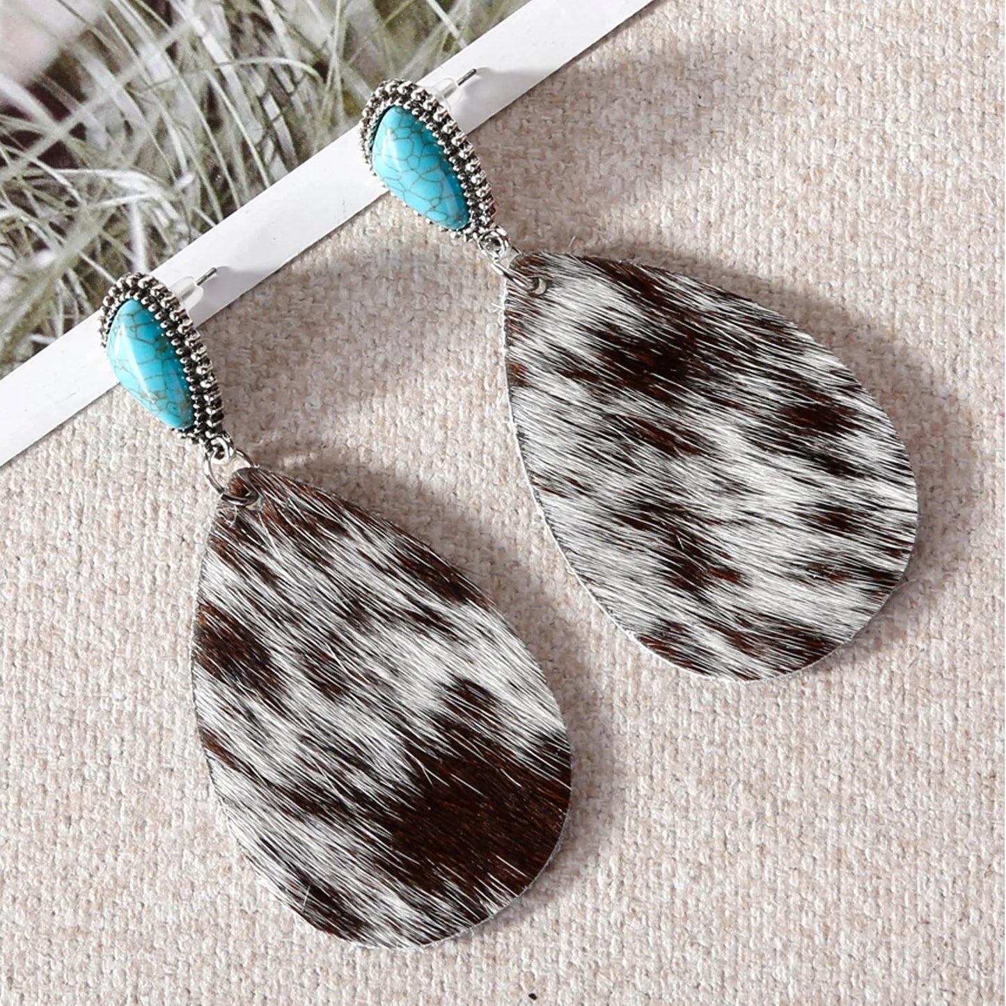Rustic Couture's Cowhide Tear Drop Dangling Earring Turquoise