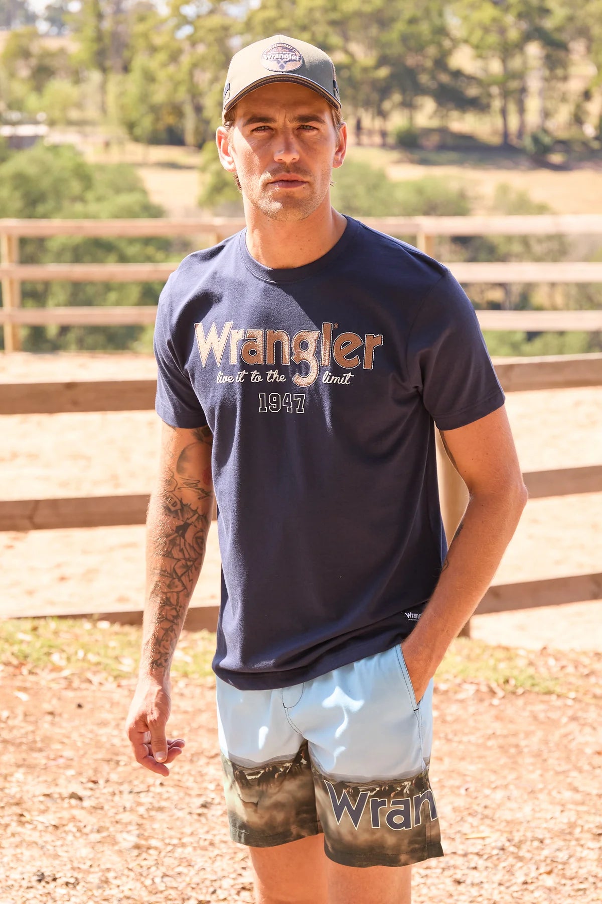 Wrangler Men's Kevin Short Sleeve Tee - Navy