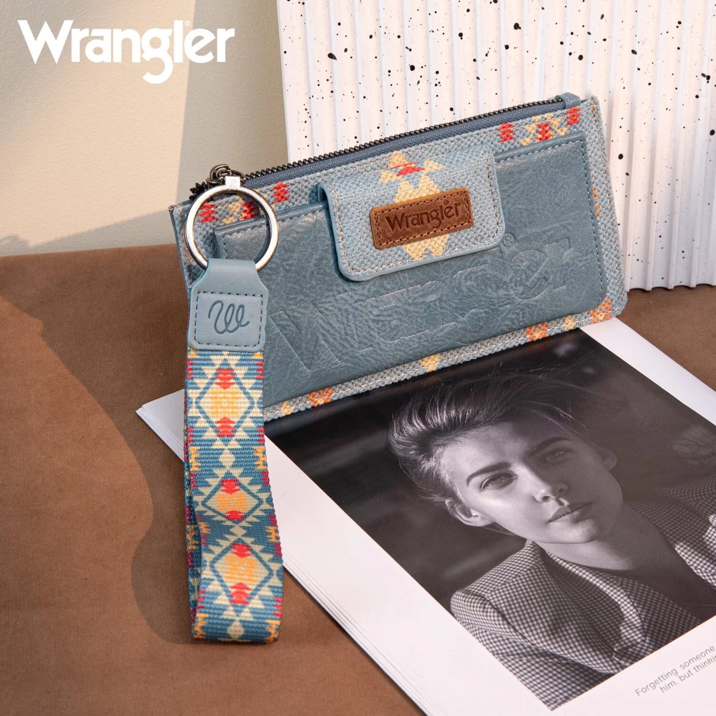 Wrangler Aztec Print Bi-Fold Wallet Wristlet - Jean