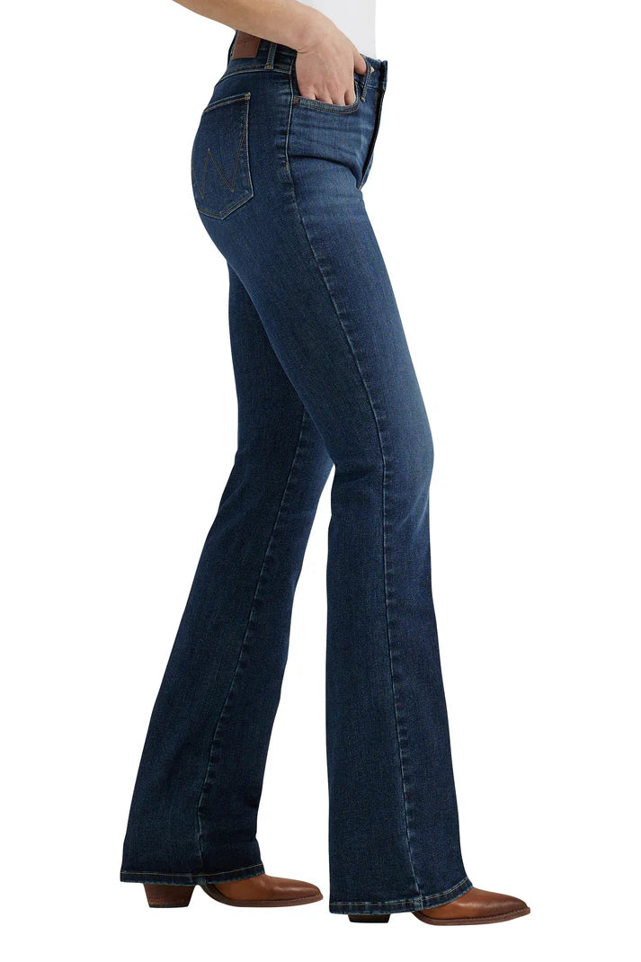 Women's Hi- Rise Boot Cut Jeans 32L Be Spoke
