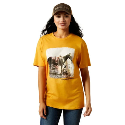 Ariat Women's Western Photo Short Sleeve Tee Mustard