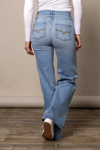 Kimes Ranch Zoey Light Wash Jean 34Leg