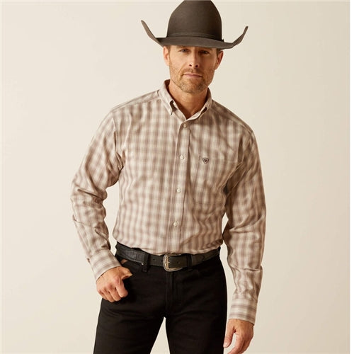 Ariat Men's Wrinkle Free Flemming Fitted L/S - Brown
