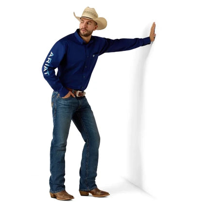 Ariat Men's Team Logo Lightweight Twill Classic Fit Shirt