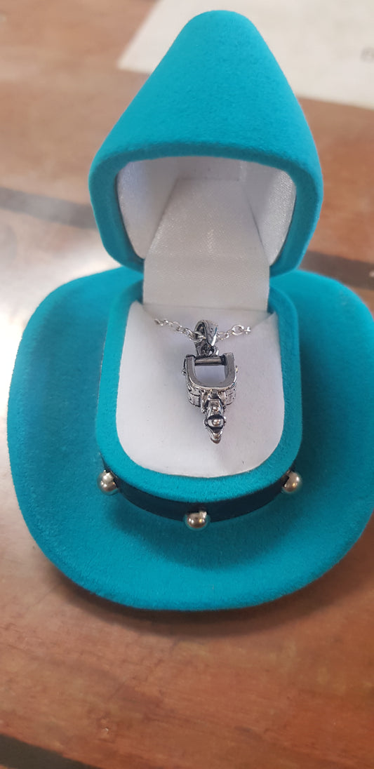 Brigalow Necklace and Stud Earring Cowboy Spurs